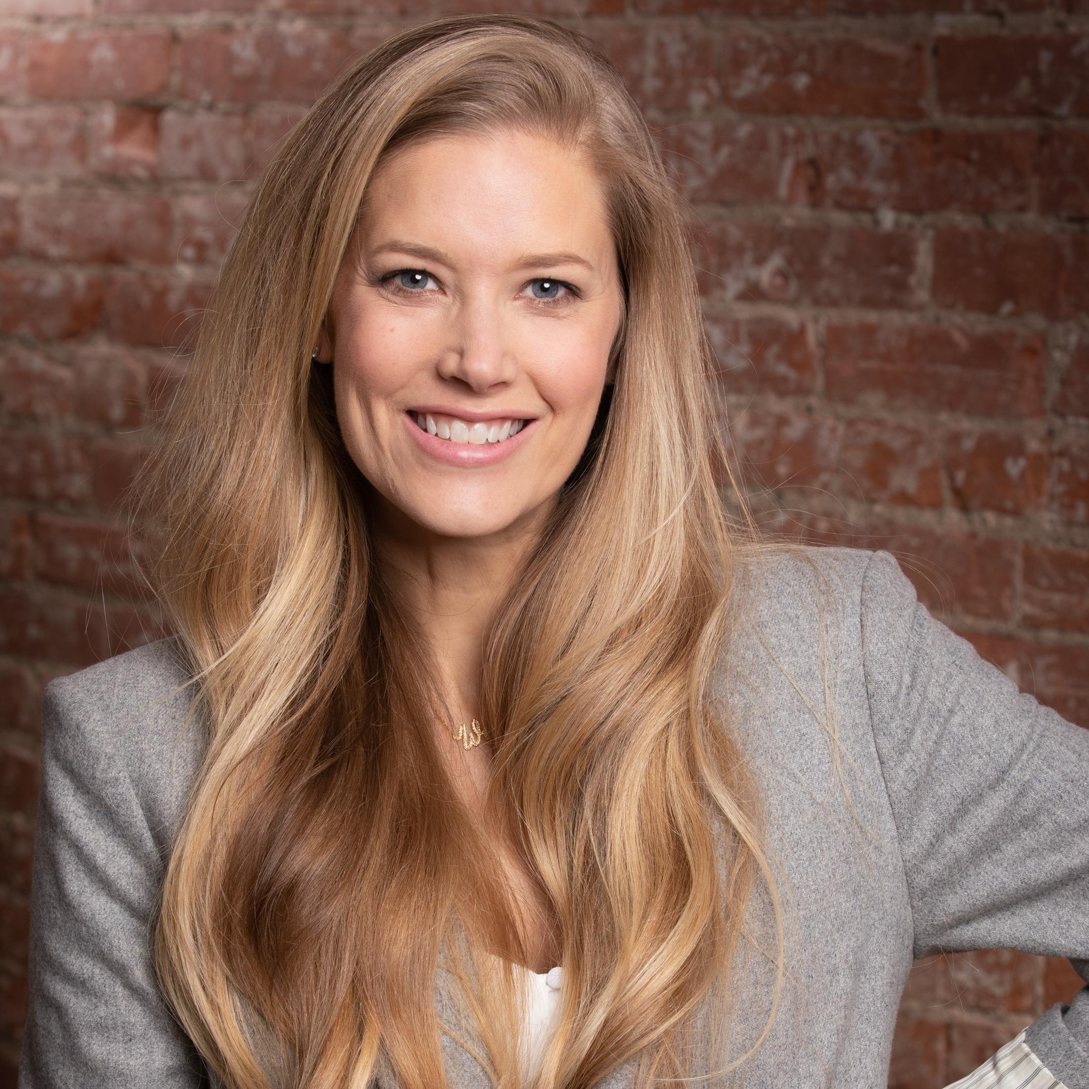 Sarah Stovold Headshot